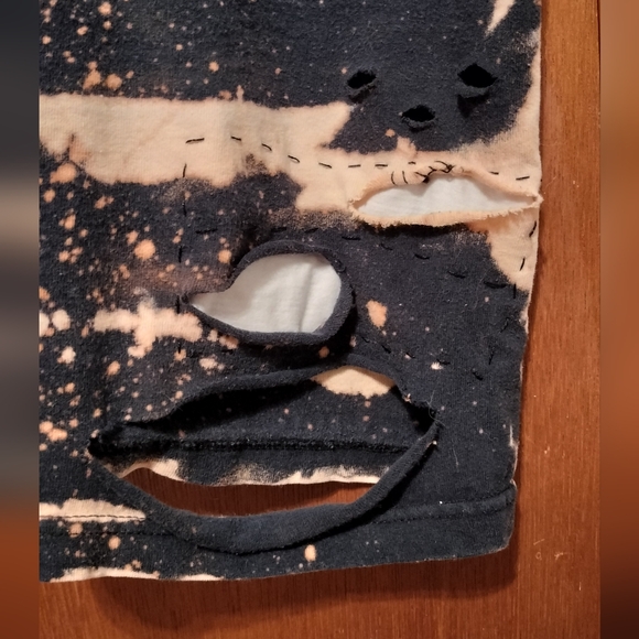 Third Eye Hand Painted Bleach Dyed Tank Top - Picture 5 of 7